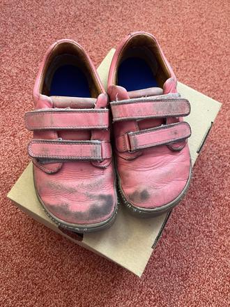 Dievcenske barefoot poltopanky, be lenka,31