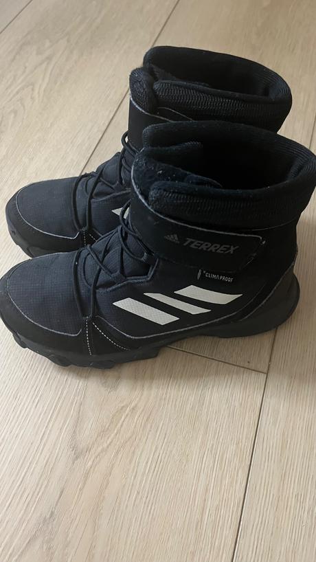 Adidas čižmy, adidas,34