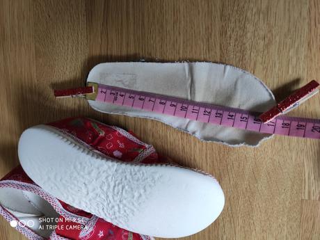 Papučky slovenské s ponožkami, mld,27