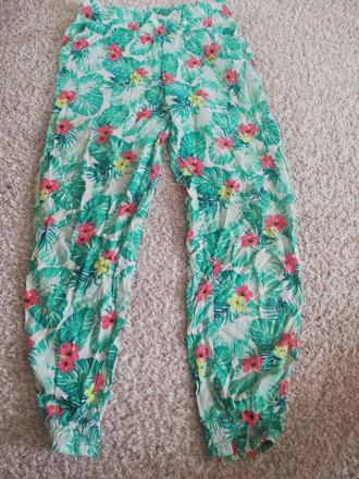 Letné nohavice, 146