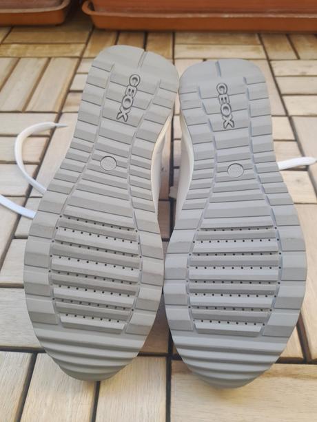 Bielo-strieborné tenisky geox veľ. 37, geox,37