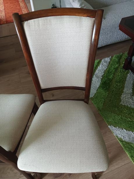 Predám jedálenské stolicky, 