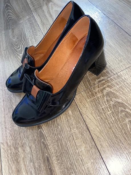 Poltopánky na opatku, 38