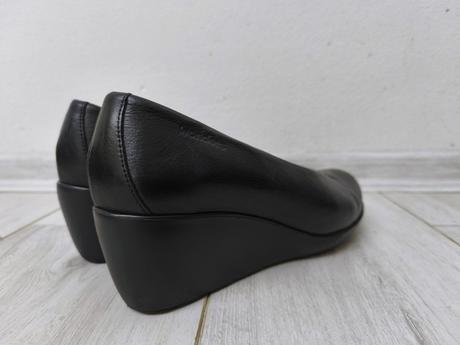 Kožené mokasíny wonders, 38
