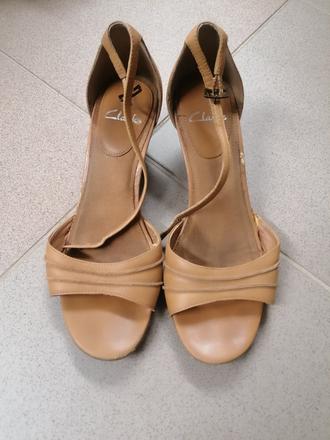 Sandále, clarks,38