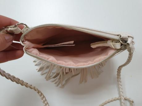 Crossbody strapcová kabelka,