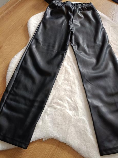 Dievčenské koženkové nohavice, 134