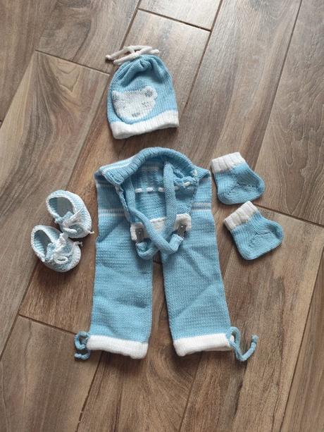 Štrikovaná súprava pre bábätko, 50