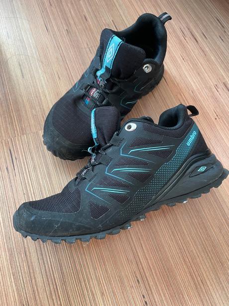Botasky umbro, umbro,36