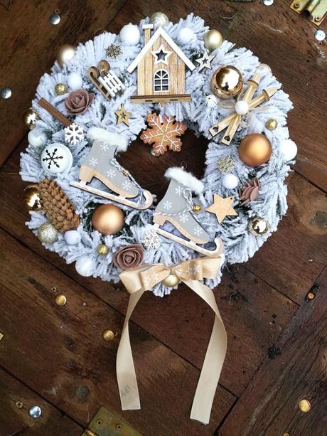 Drevený prírodný veniec vianoce, 