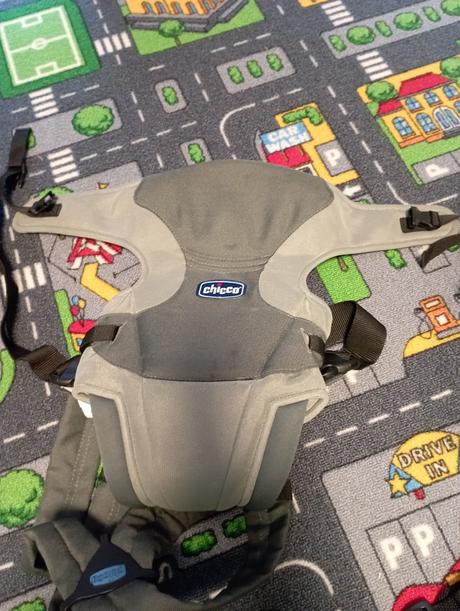 Nosic, klokanka, womar zaffiro