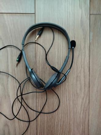 Logitech headset s mikrofónom, 