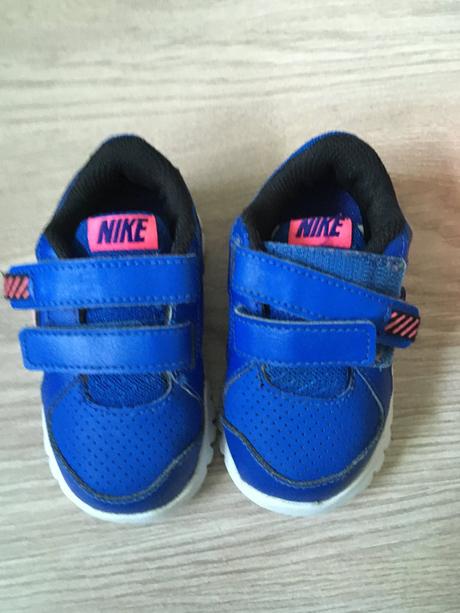 Botasky nike veľkosť 21, menšie skôr 20, nike,21