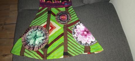 Desigual v. xs, desigual,xs