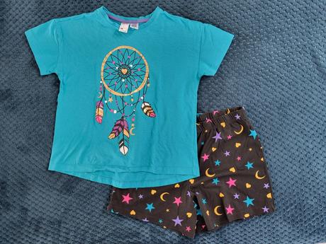 Pyžamo krátke, 152