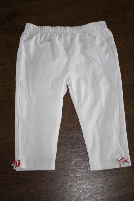 Biele tristvrtaky, 116