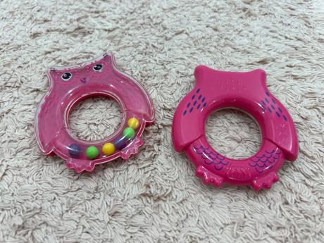 Ružová hrkálka v tvare sovičky, 