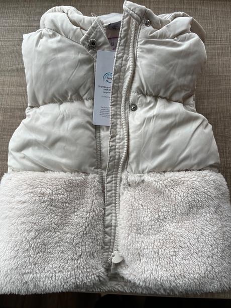 Krásna vesta, takko,98