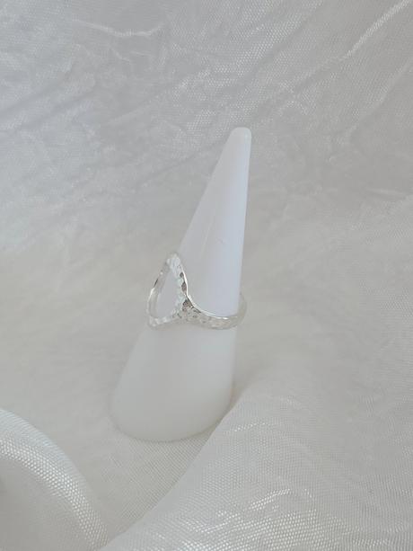 Strieborný prsteň, 