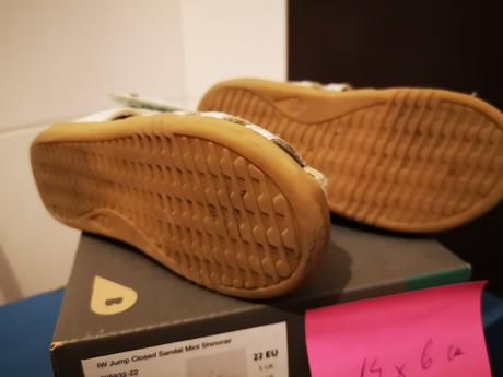 Kožené kvalitné sandálky, bobux,22