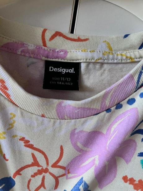 Šaty, desigual,146