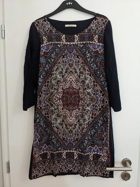 Tmavomodré šaty na jeseň, camaieu,m