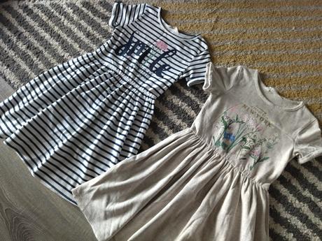 Kvetinkové šaty 122/128, h&m,128