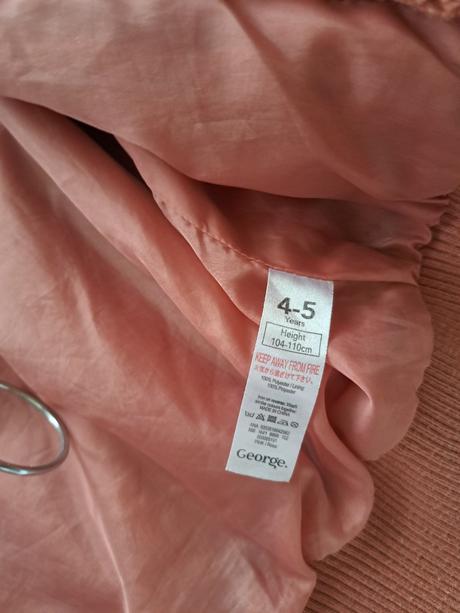 Bundička, george,110