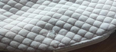 Jarný fusak pinkie, pinkie