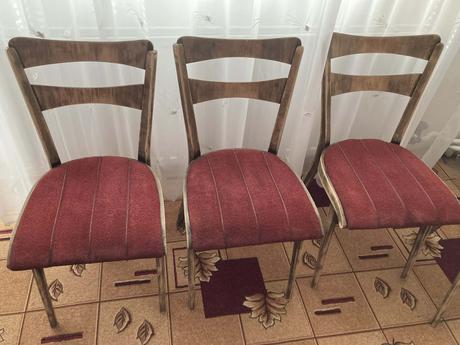 Stol jedálenský rozkladací +4 x stolička,, 