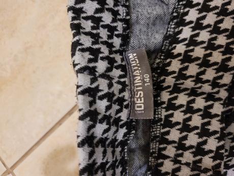 Dievcenske nohavice, 140