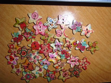 Drevene gombiky, kus 0,08,