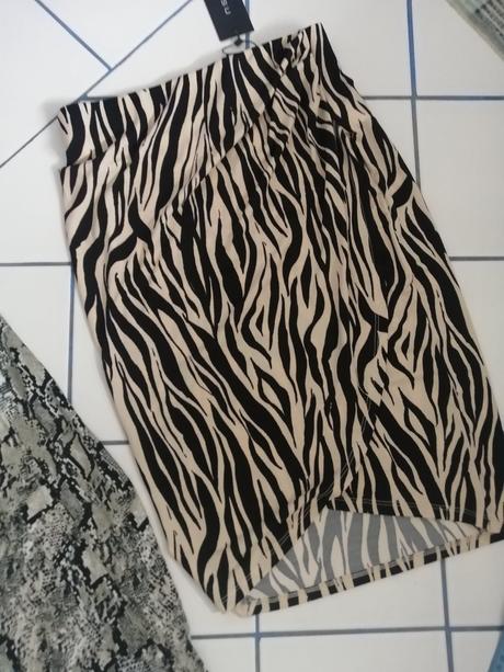 Sukňa so zvierací vzorom, amisu,36