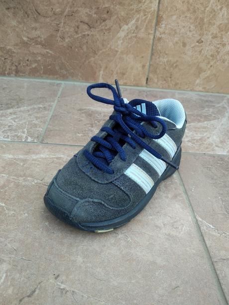 Botasky adidas 22, adidas,22