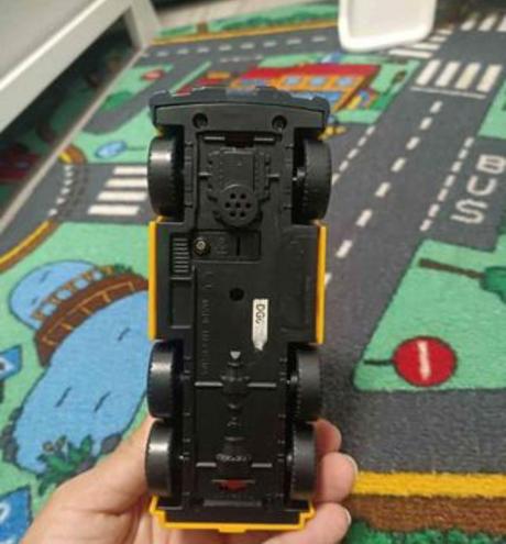 Mini policajná stanica + 2 autíčka, 