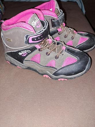 Turisticke topanky 36, 36