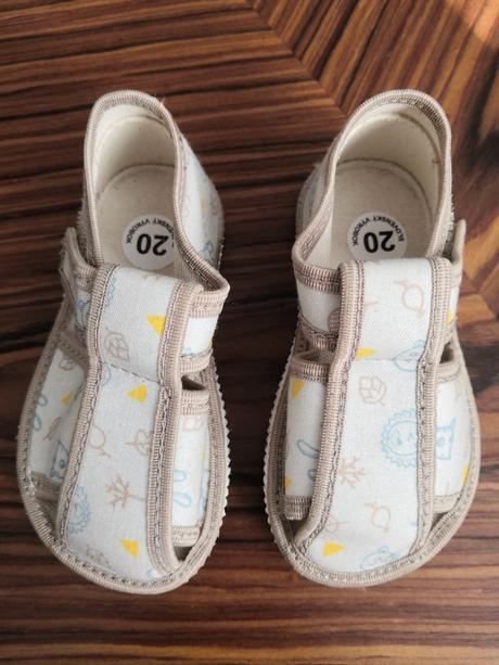 Slovenské papucky milash, 20