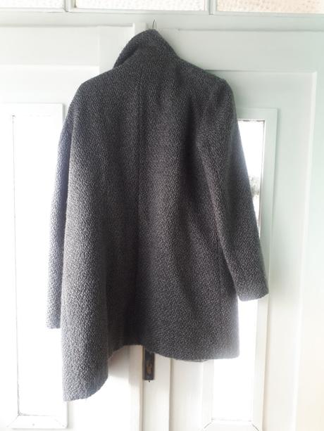 Dámsky vlneny zimný kabát, 44