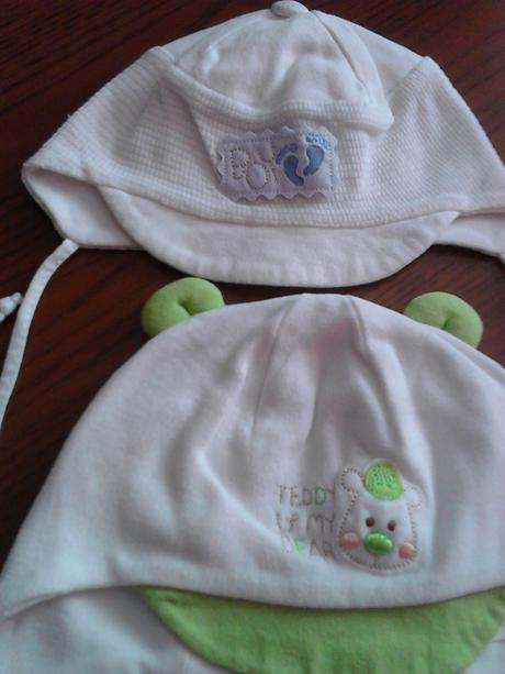 Krásne čiapočky zn.broel 39 cm, 68–80