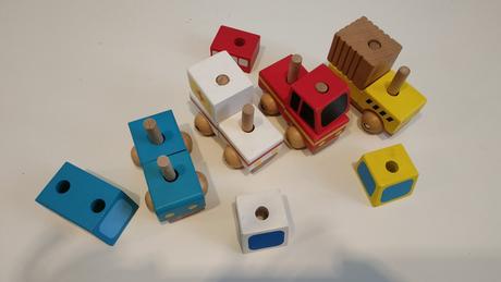 Drevené skladacie autíčka,