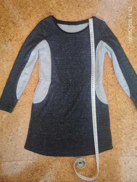 Hrubšie šaty, pepperts,134