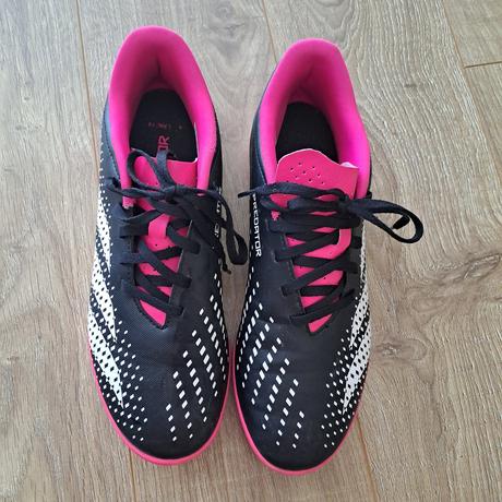 Turfy adidas na futbal, adidas,42