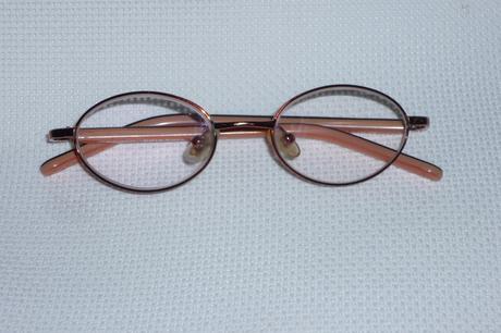 Ramik na okuliare,