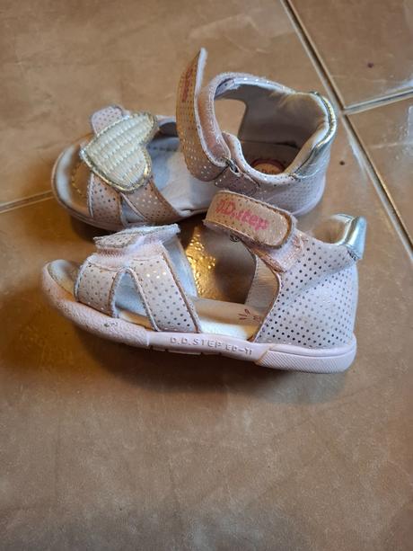 Sandalky dd step, d.d.step,23