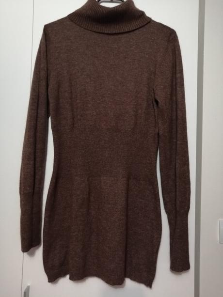 Tehotenský svetrík, l