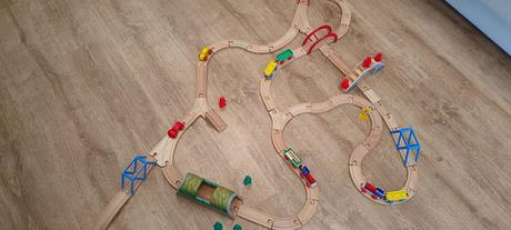 Drevená vláčiková zostava 76 ks, zn.carousel, 