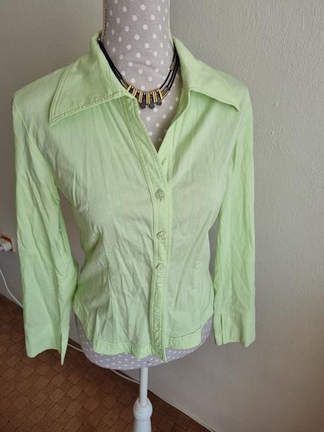 Jasnozelena elasticka bluzka s, s