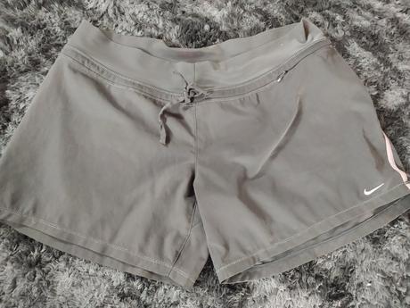 Dámske kraťasy, nike,m
