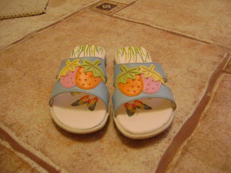 Jahodky, deichmann,25