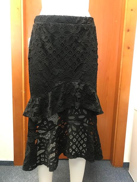 Krajková sukňa s volánom, 40/42, bonprix,40